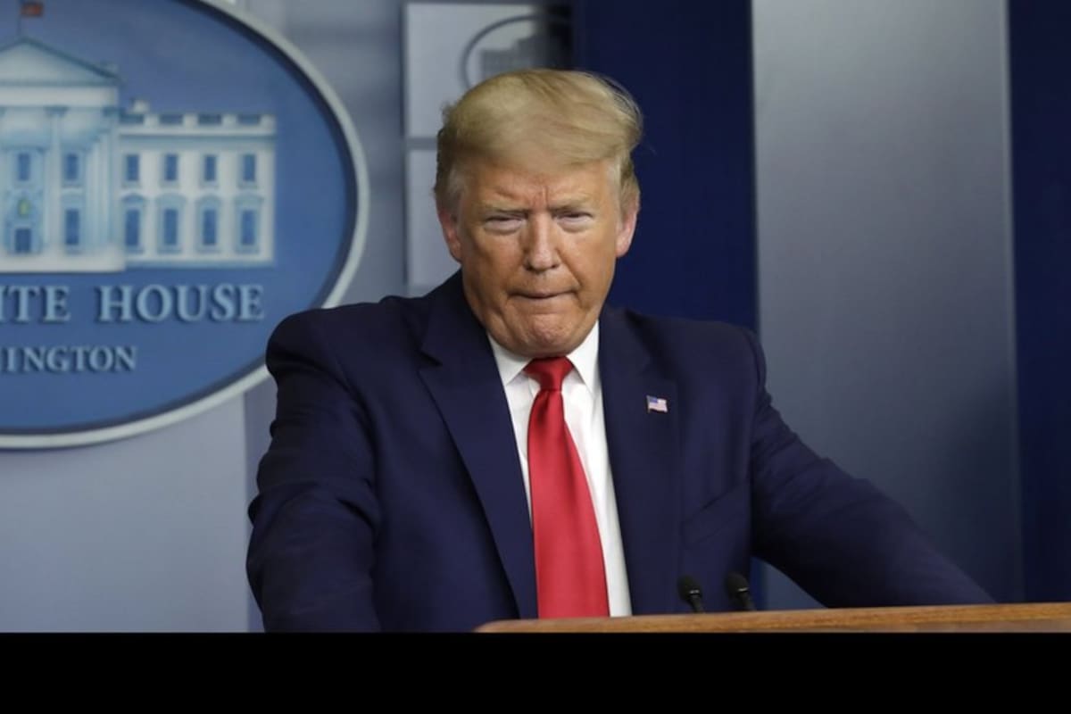 Donald Trump dice que no cree que vaya a usar mascarilla.