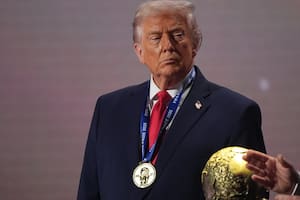 El fútbol se convierte en otra fuente de discordia entre EE.UU. y Europa tras la polémica por la tarjeta roja