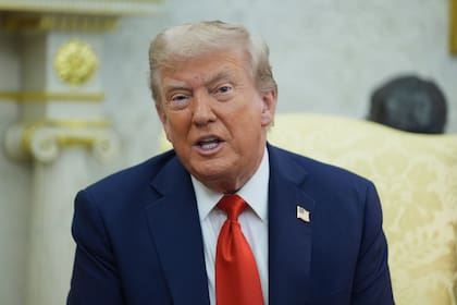 Donald Trump justifica el ataque a la embarcación venezolana alegando que transportaba "cantidades masivas de drogas"