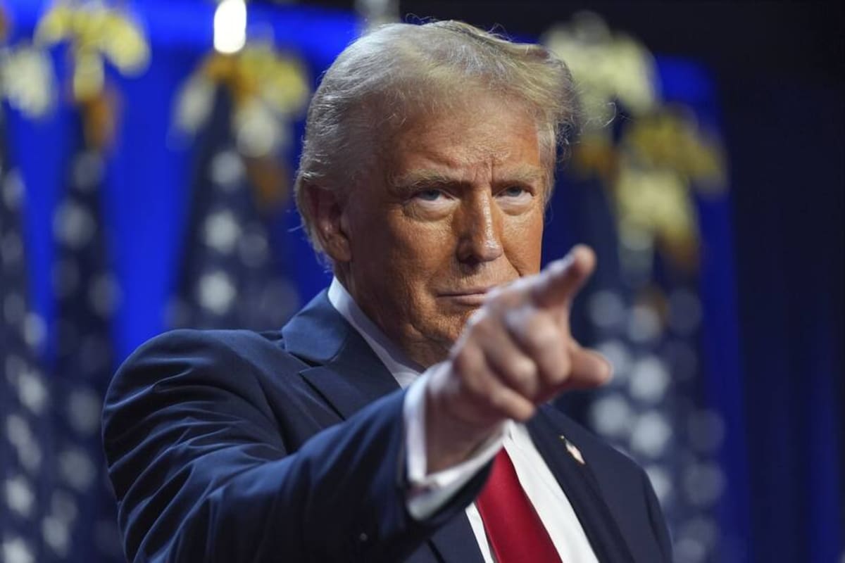 Donald Trump, presidente de Estados Unidos, insinuó que podría ir en busca de una reelección
