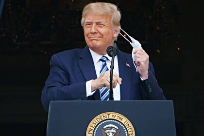 Donald Trump recibió un tratamiento con Regeneron