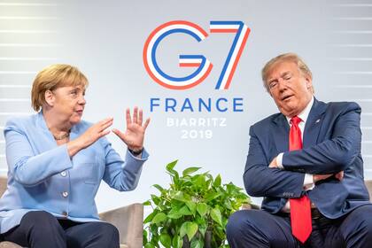 Donald Trump y Angela Merkel; la posición "pro-europea" de Joe Biden es vista con buenos ojos en Alemania; Europa espera con ansiedad el resultado definitivo de las elecciones en los Estados Unidos