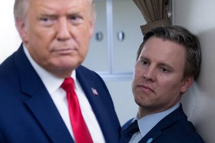 Donald Trump y su director de campaña Bill Stepien