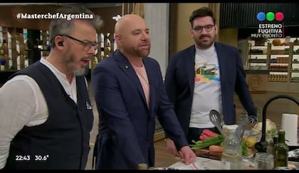 Donato de Santis, Damián Betular y Germán Martitegui, el erudito jurado de MasterChef Celebrity