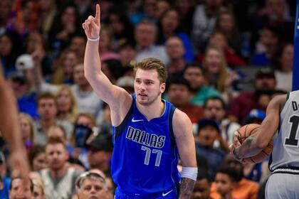 Doncic asombra a la NBA.