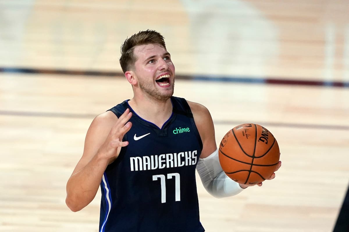 Doncic, sensacional: el esloveno ganó un duelo vital con un triple sobre la chicharra