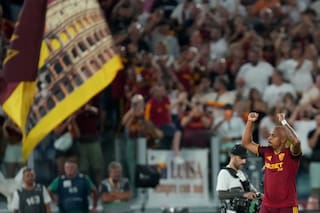 Malen enciende a la Roma con cinco goles en dos partidos y un arranque perfecto en la Serie A