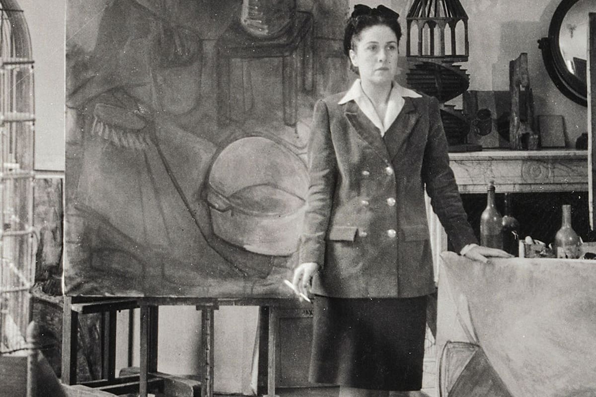 Dora Maar retratada por Brassaï en 1943 en su taller de la rue de Savoie