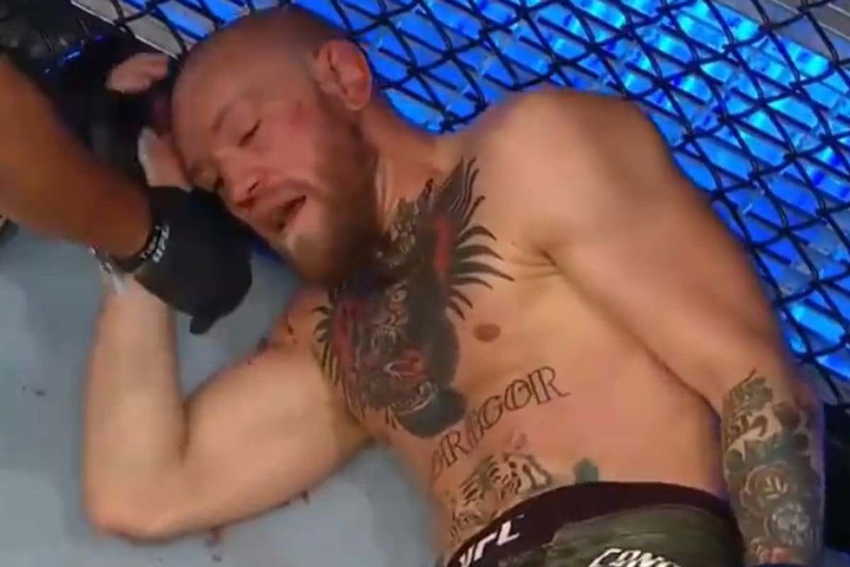 Dormido: así quedó Conor McGregor después de la paliza que le dio Dustin Poirier