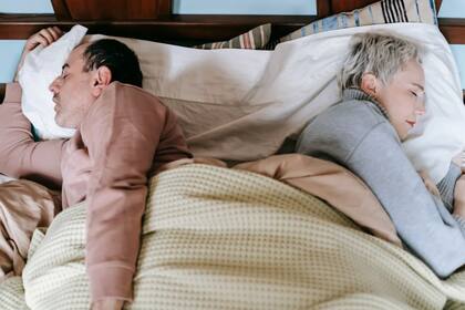 Dormir es fundamental para el correcto funcionamiento del organismo (Foto Pexels)