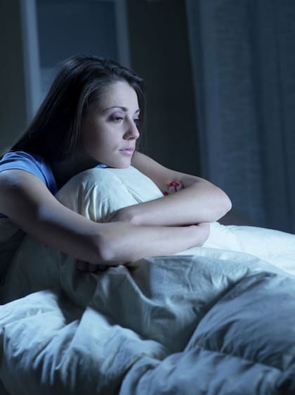 Dormir menos de siete horas puede aumentar el riesgo de presión arterial alta