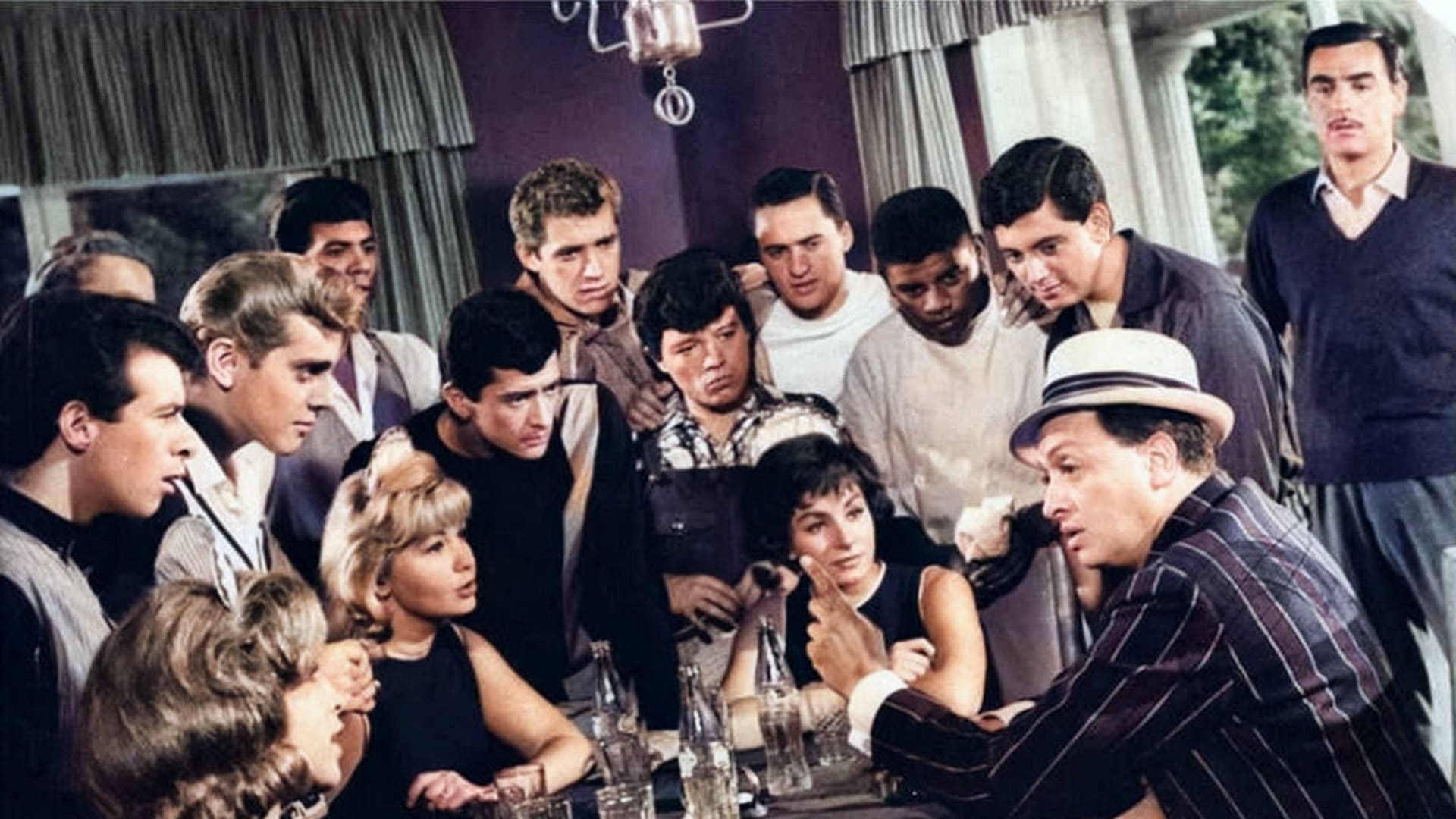 Dos años después de su debut en televisión, El Club del Clan llegó al cine