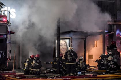 Explosión en Villa Crespo: así quedó la perfumería tras la explosión y el incendio