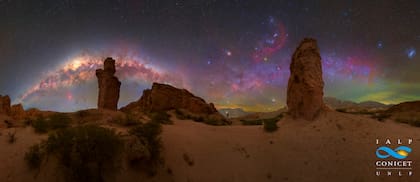 "Dos brazos", de Gonzalo Santile, obtuvo el primer premio de la categoría "Escenarios y eventos astronómicos"