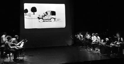 Dos de los seis cortos, en blanco y negro, elegidos entre 74: "La gracia recae en que los cortos están musicalizados con un discurso muy diferente del que las animaciones proponen", dice Barilari