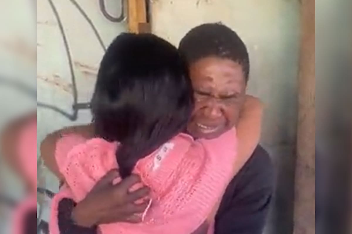 Dos hermanos se encontraron y el video del momento conmueve a todos (Captura video)