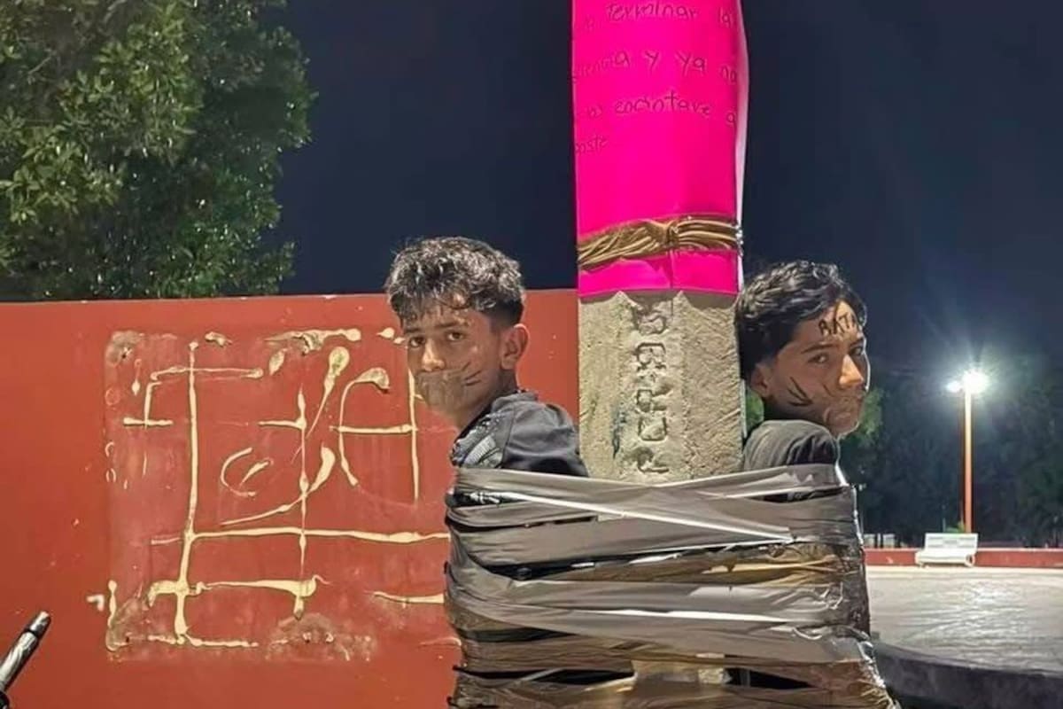 Dos jóvenes de 18 años fueron hallados inmovilizados con cinta adhesiva y con la boca cubierta