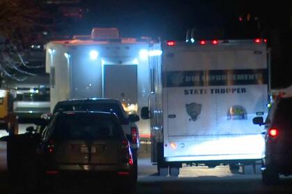 Dos muertos en caída de helicóptero policial que asistía en reporte de tiroteo en Arizona