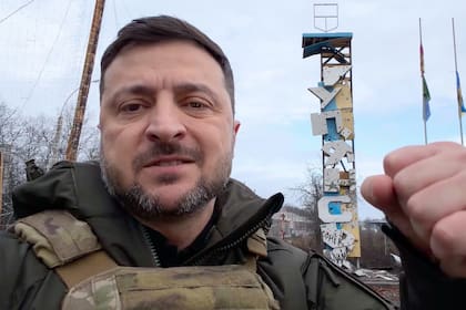 Dos muertos en Rusia y ataques a infraestructura de Ucrania mientras conversaciones de paz continúan