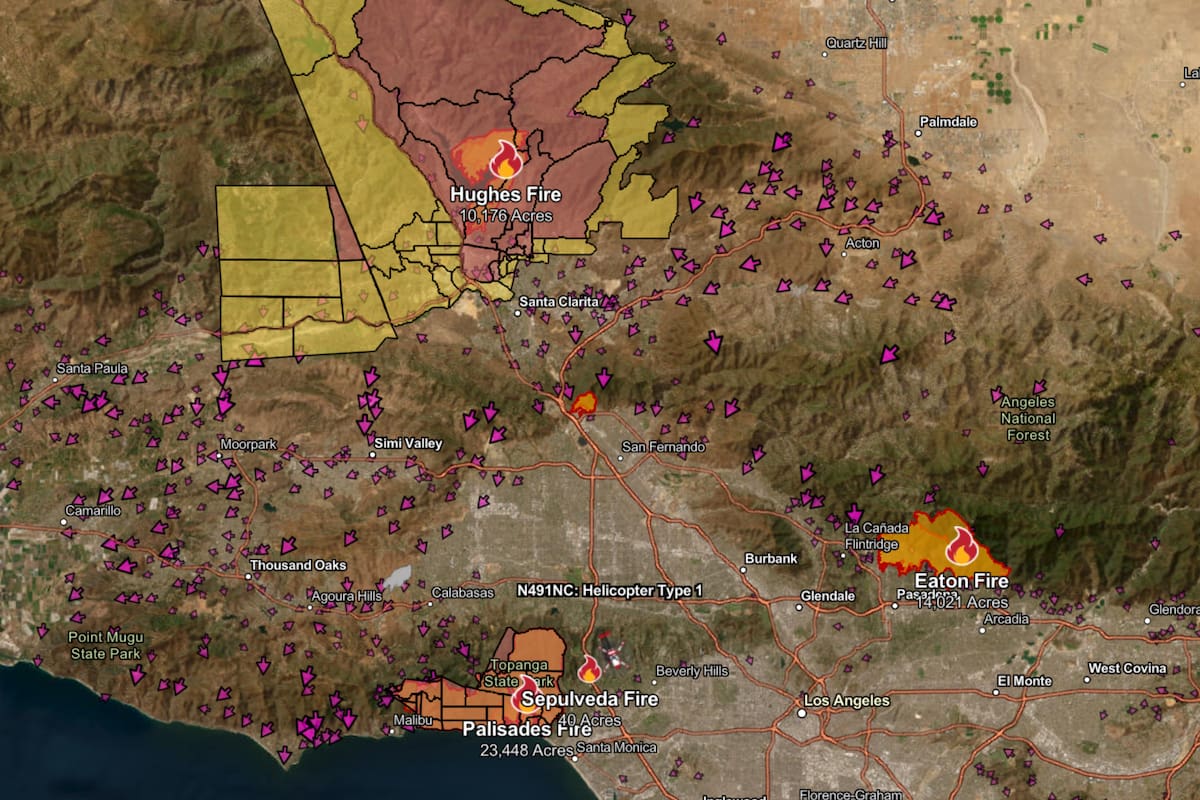 Dos nuevos incendios forestales en California obligaron a evacuar comunidades y cerraron rutas clave en Los Ángeles y Ventura