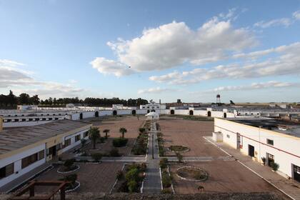 Dos presos se fugaron de Sierra Chica