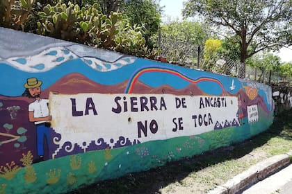 Dos pueblos se movilizan en Catamarca por la explotación de yacimientos de litio