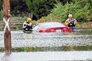 El paso de Florence dejó 11 muertos y amenaza con más inundaciones