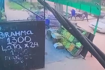 Dos sicarios mataron de 28 tiros a un joven de 23 en Melchor Romero