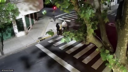 Dos sospechosos buscados por un femicidio en Balvanera