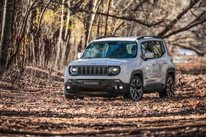 Dos versiones de la Jeep Renegade se encuentran listados al mismo precio pese a sus diferencias