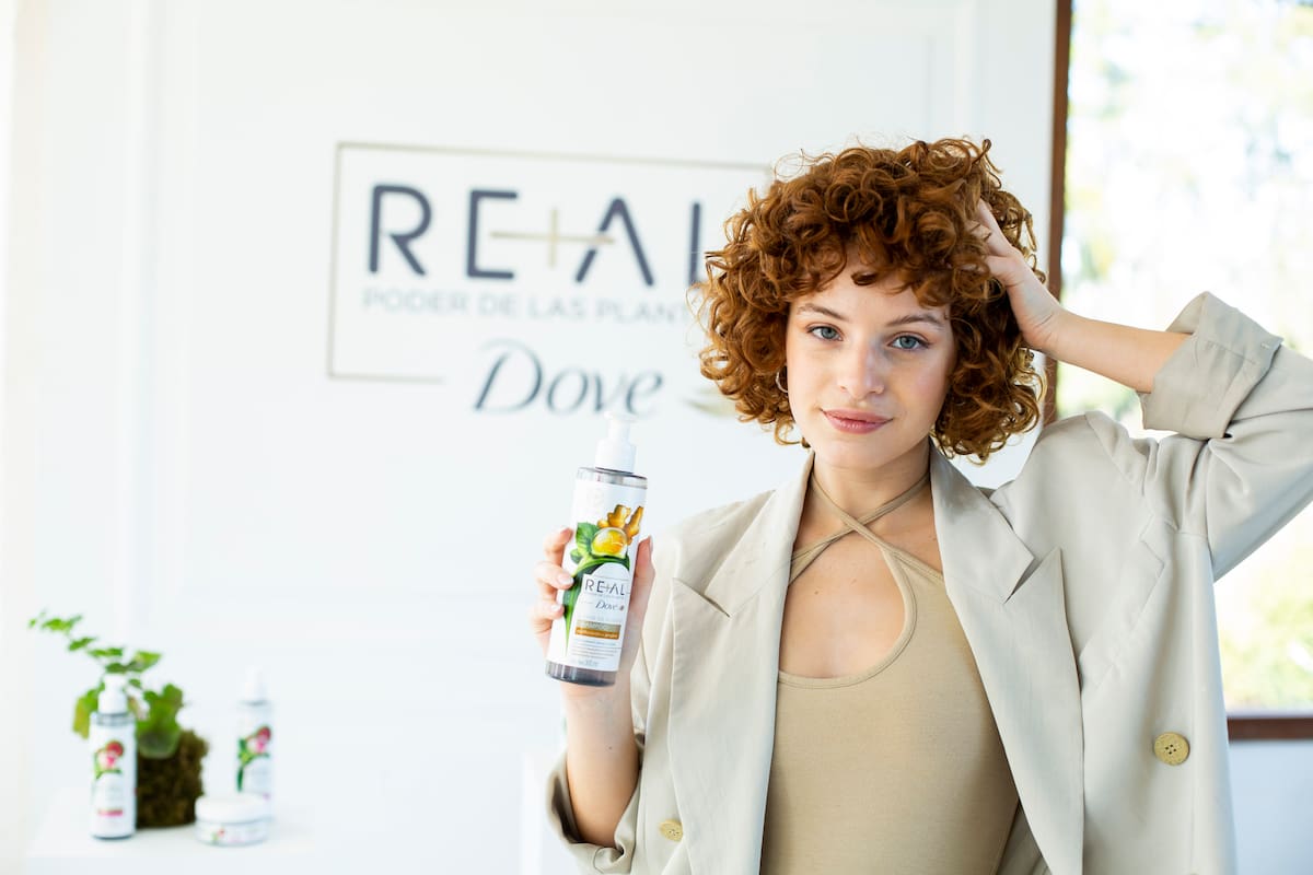Dove presentó su primera línea capilar con hasta un 98% de ingredientes naturales; sin parabenos, siliconas ni sulfatos