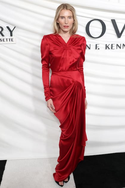 Dree Hemingway fue la encargada de interpretar a Daryl Hannah en la serie