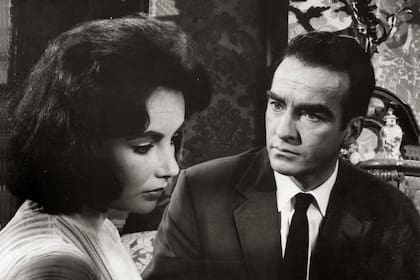 Elizabeth Taylor ató su participación en el film a la de su amigo Montgomery Clift
