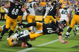 Steelers no tienen un claro favorito para ser QB suplente: brillan Rudolph, Howard o Allar