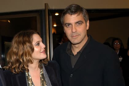 Drew Barrymore reveló el importante consejo que le brindó George Clooney: “ Me ayudó a darme cuenta de que no debía hacer eso”