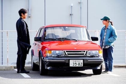 Drive My Car, de Ryûsuke Hamaguchi, con el Saab rojo como tercer protagonista