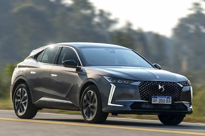 DS 4 Hybrid