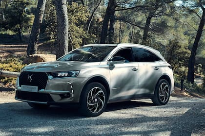 DS 7 Crossback E-Tense, el primr híbrido enchufable de la marca premium de Stellantis