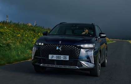 DS 7
