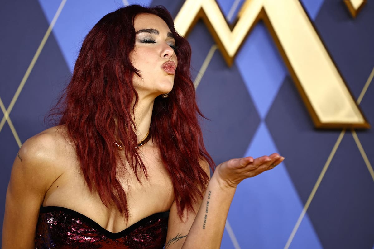 Dua Lipa suma una nueva fecha en la Argentina el 8 de noviembre (Photo by HENRY NICHOLLS / AFP)