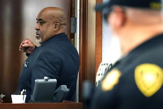 Jurado declara culpable a un hombre de asesinato por la muerte de Tupac Shakur ocurrida en 1996