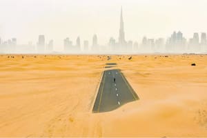 Dubái era un pueblo pesquero que en 50 años se transformó en una brillante metrópolis urbana