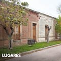 El pueblo junto a las vías del tren que convoca por un restaurante de campo