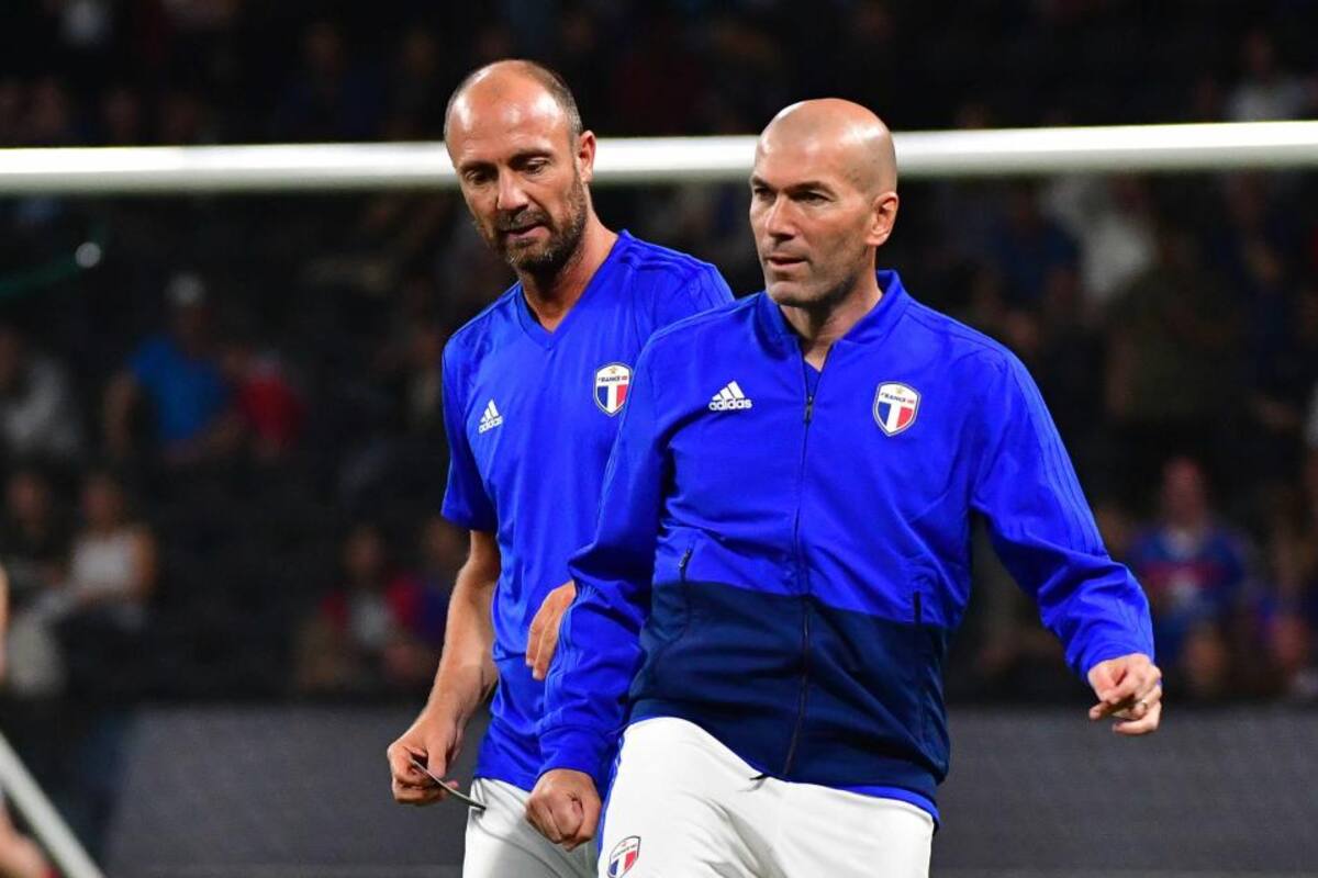 Dugarry y Zidane, juntos en un partido de veteranos con la selección francesa. (Crédito de la foto: Icon Sport)