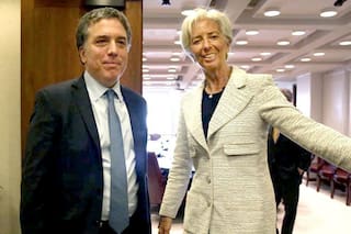 Dujovne, un economista que llegó con bajo perfil y fue empoderado por el FMI