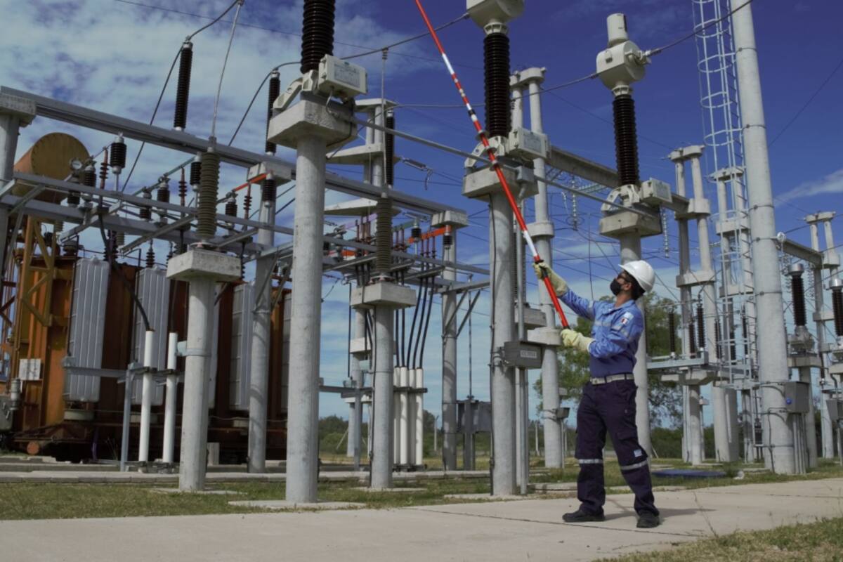 "Durante 2024 invertimos más de 350 millones de dólares en infraestructura para la producción; parte de esa inversión son las redes eléctricas en las zonas rurales”, indicó Puccini