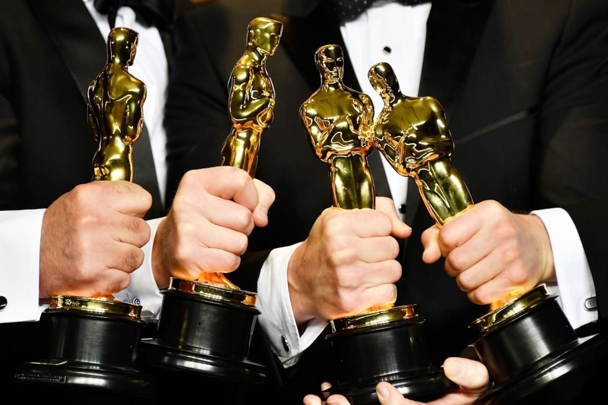 Durante años, se repitió como verdad que los premios de la Academia habían sido bautizados "Oscar" por una secretaria que dijo que la estatuilla se parecía a su tío Oscar