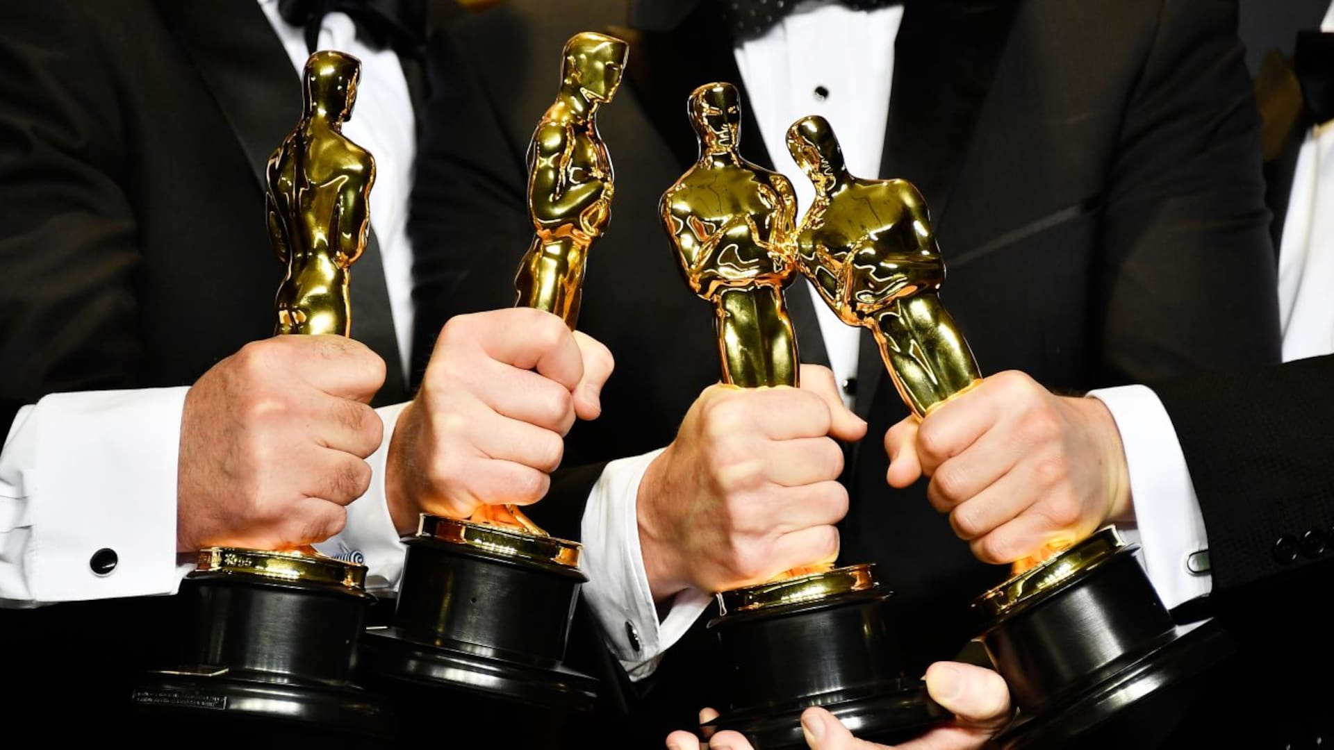 Durante años, se repitió como verdad que los premios de la Academia habían sido bautizados "Oscar" por una secretaria que dijo que la estatuilla se parecía a su tío Oscar