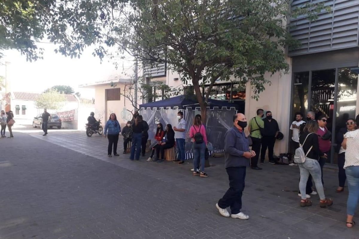 Durante dos meses hubo protestas y oficinas tomadas en la ciudad de La Rioja.