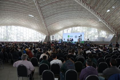 Durante el encuentro, Busso destacó el potencial de los biocombustibles para generar inversiones y empleo en las provincias productoras